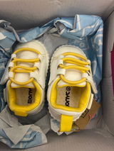 Premium Mango Pastry Lace-Free Sneakers - White (Unisex)