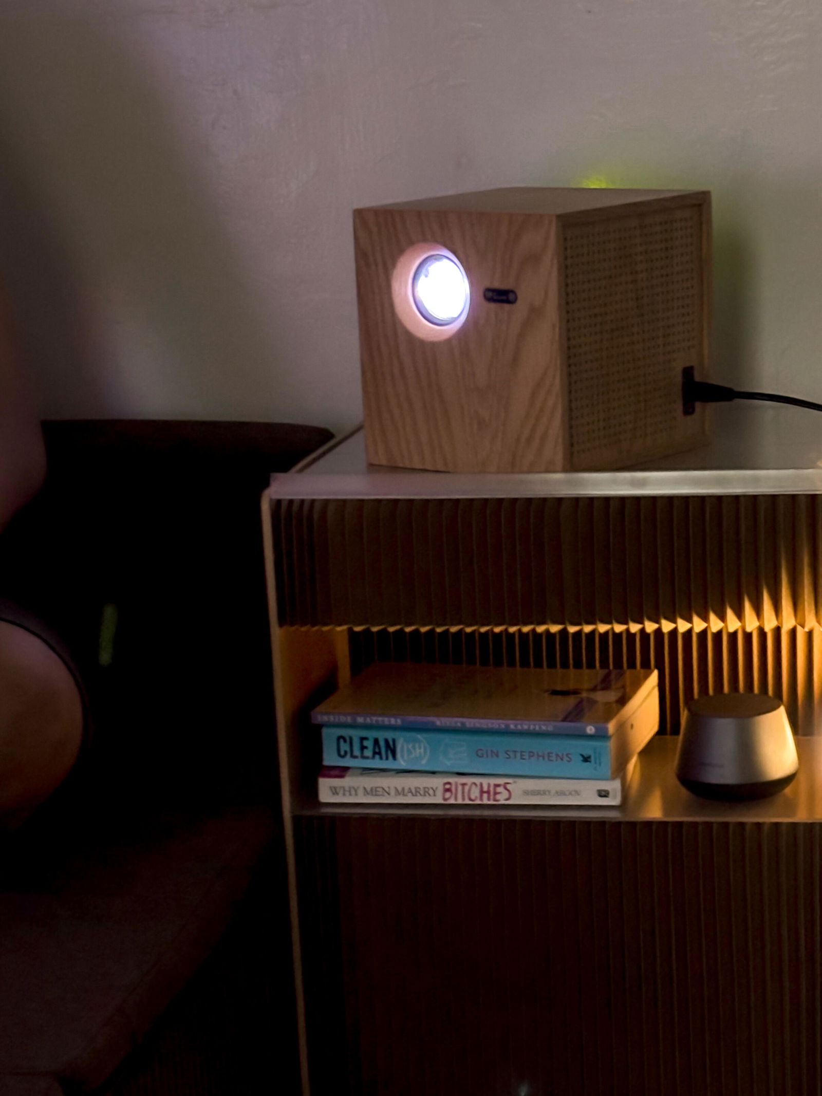 LightBoks | 自宅用スマート木製プロジェクター – Openhagen