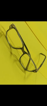 j.s. review photo