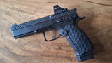 L.J. review photo