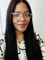 DeeDee review photo