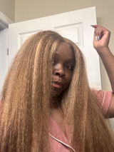 Lola J review photo