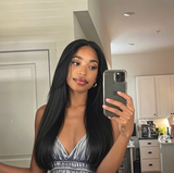 Ariana Price review photo