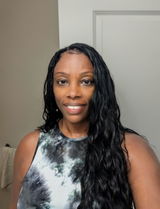 Dee review photo