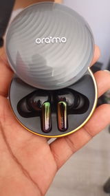 Briand review photo