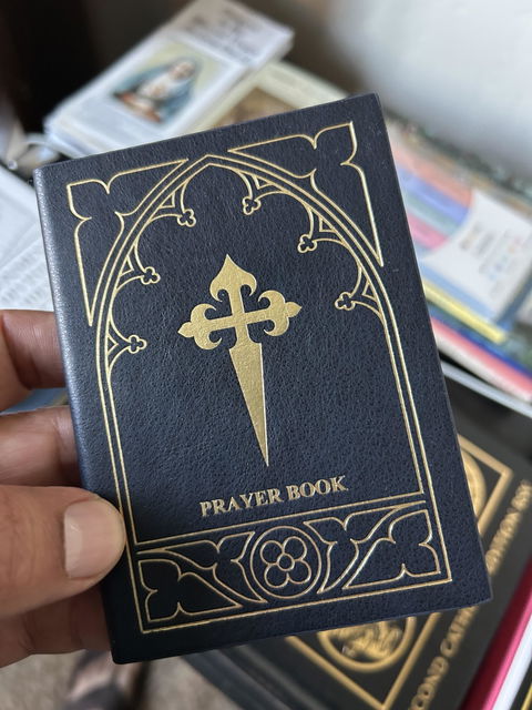 Large Prayer Book v2 (English/Latin)