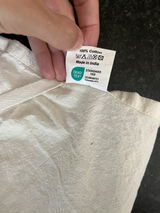 L.Q. review photo