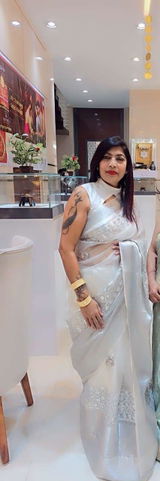 Manisha Dhomne review photo