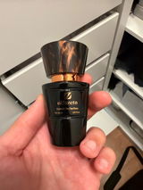 Anonyme review photo