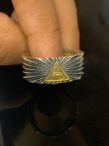 Navin review photo