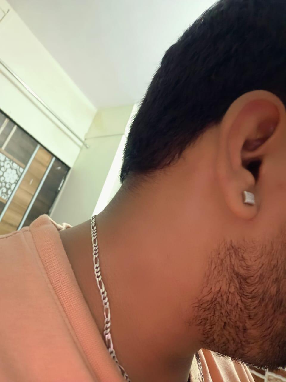 A T. review photo