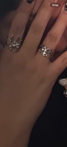 Thorne Ring