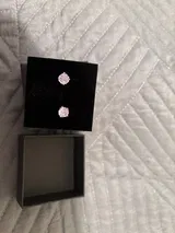 Y***v review photo