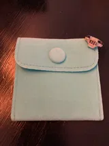 J***r review photo
