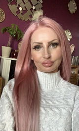 Kat review photo