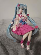 T. review photo