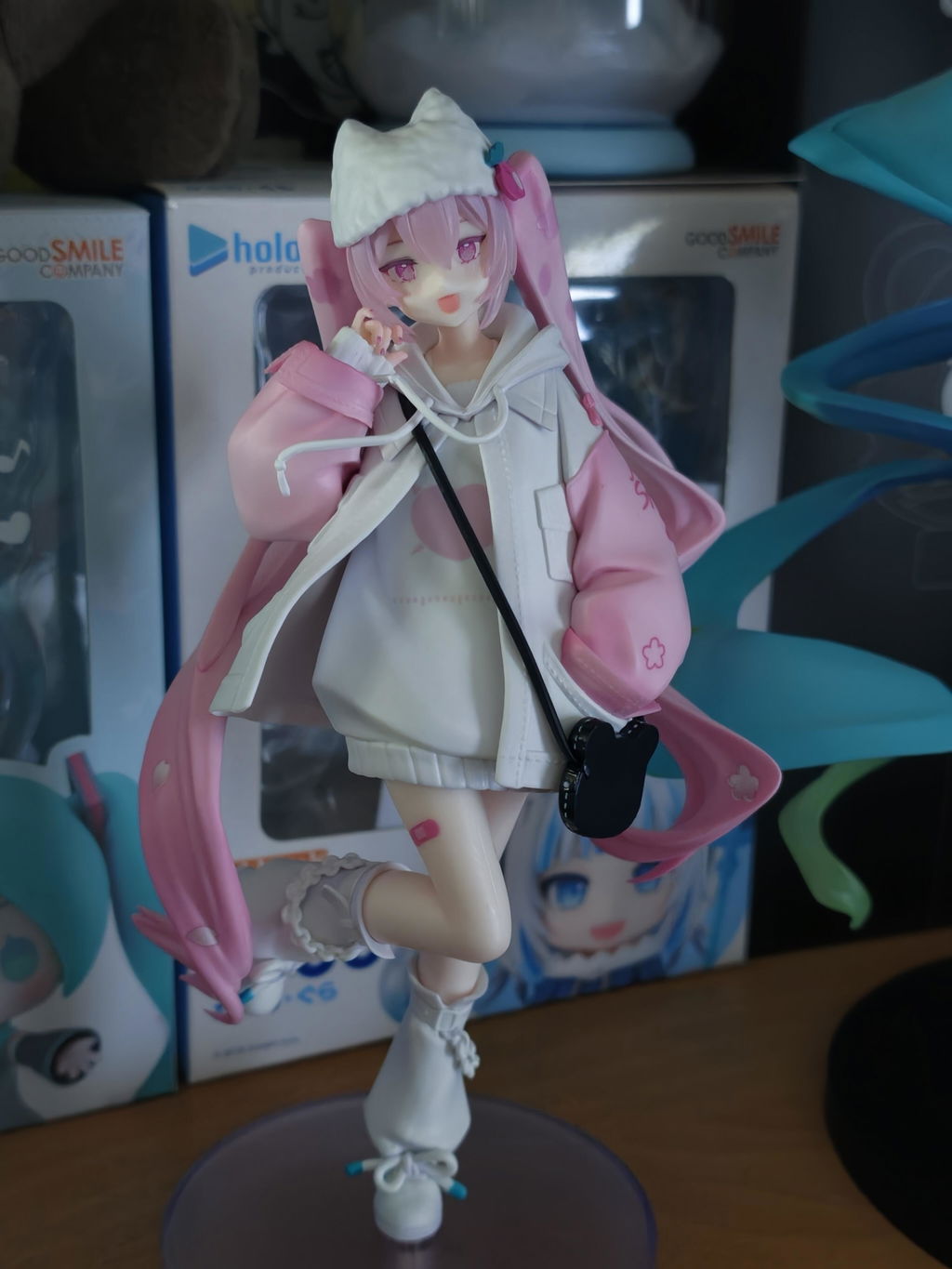 Hatsune Miku - Sakura Miku - Cool Style - TENITOL Petit Figure