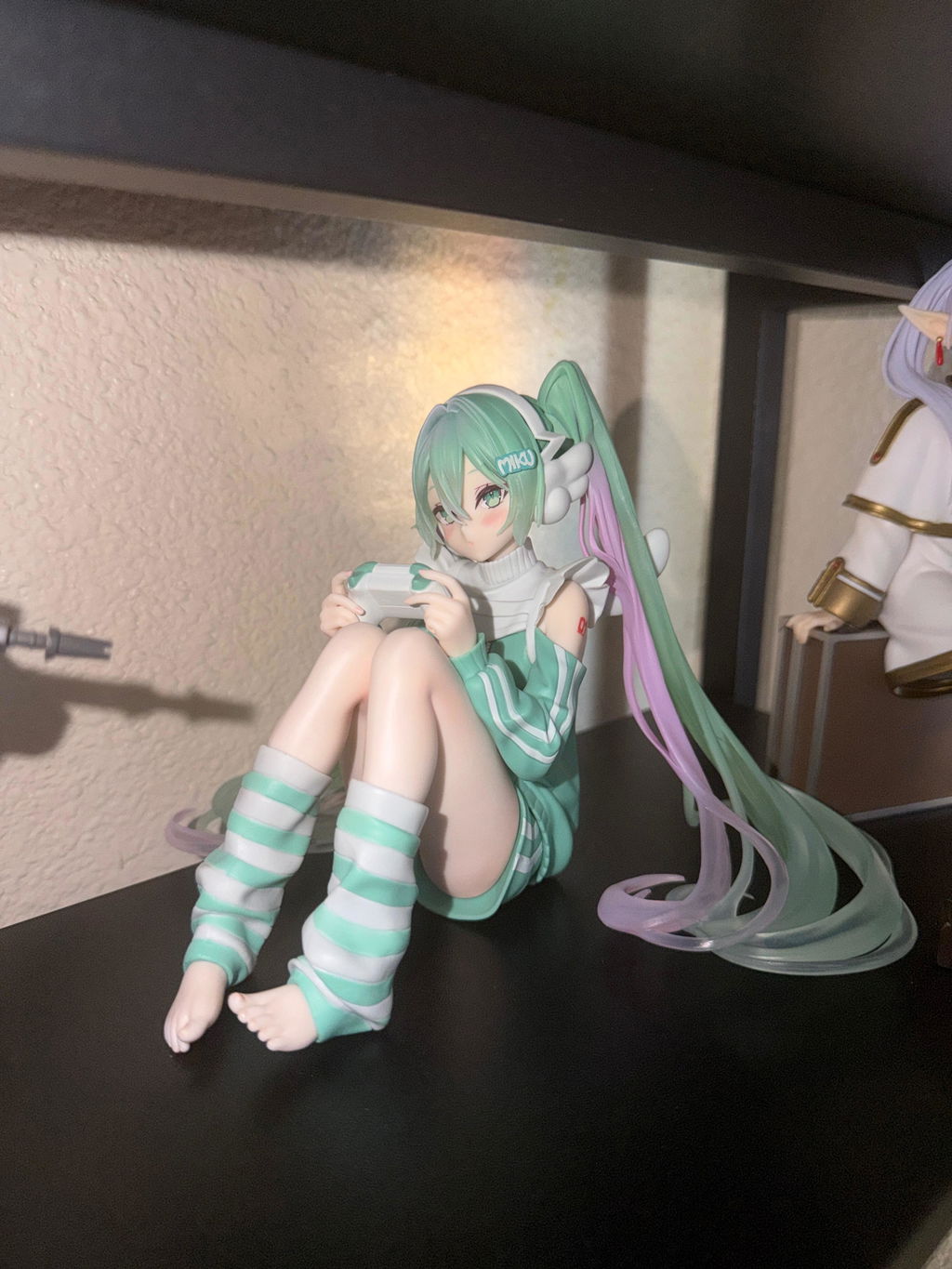 (Pre-Order) Hatsune Miku - Holiday Memories - Playing Games - Prize Figure