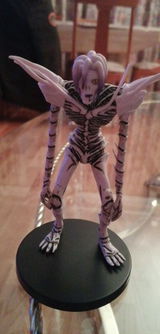 Illyana review photo