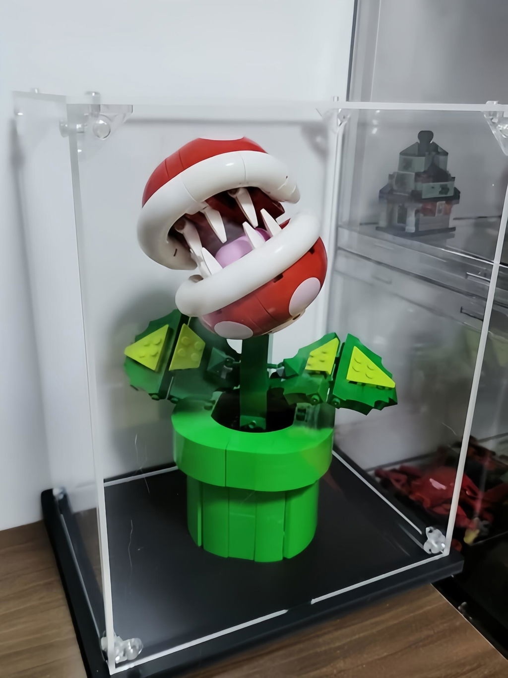 Acrylic Display Case for LEGO® Piranha Plant 71426