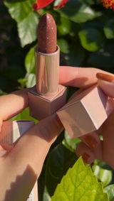 Infinity Shine Lipstick | PG11 La Vita