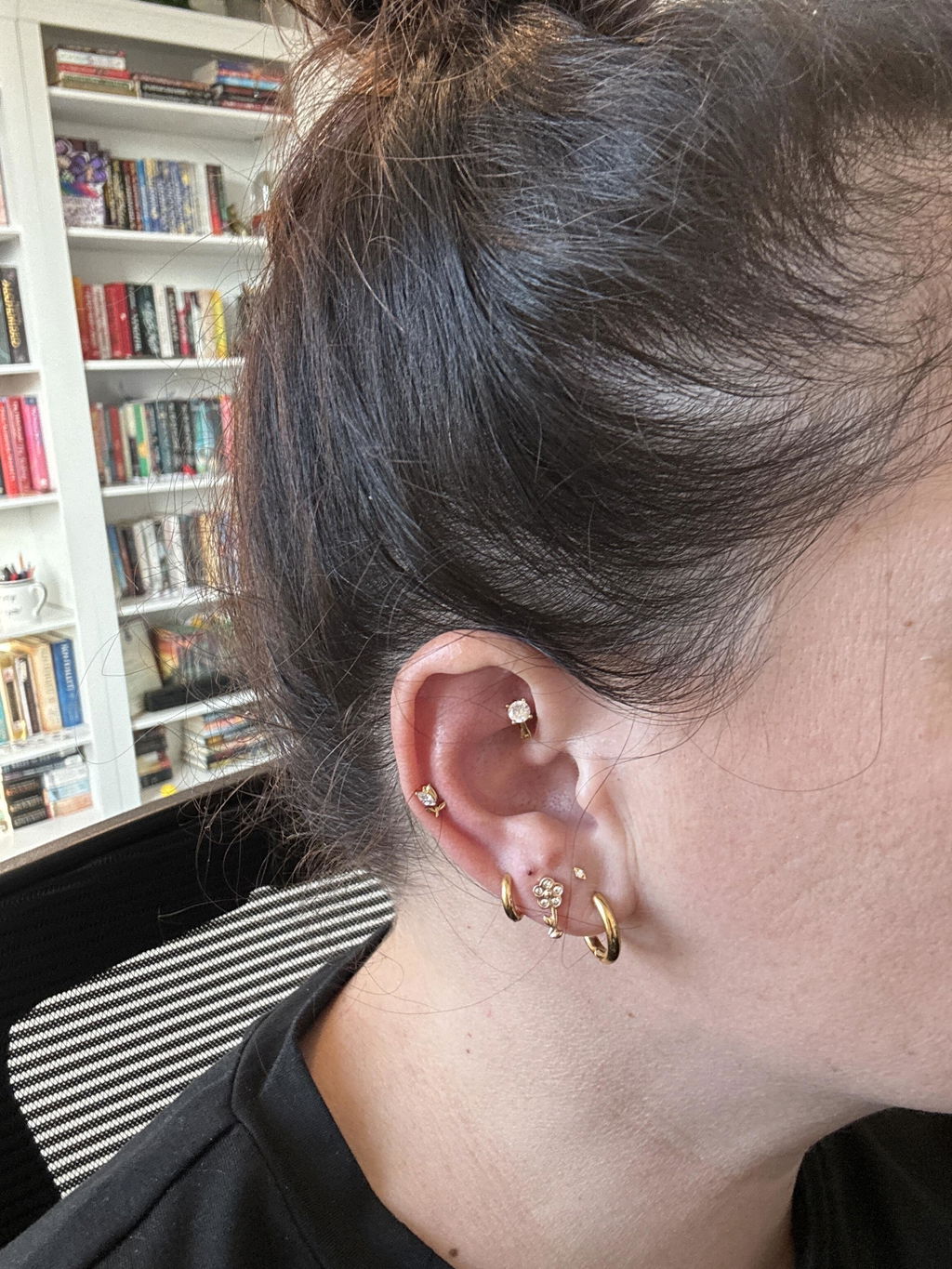 Titanium Velda Stud