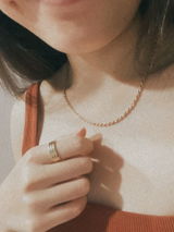 V.L. review photo