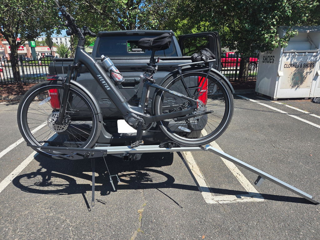 Single Hitch E-Bike Rack with Ramp, Foldable
