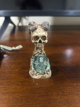 Alysa review photo