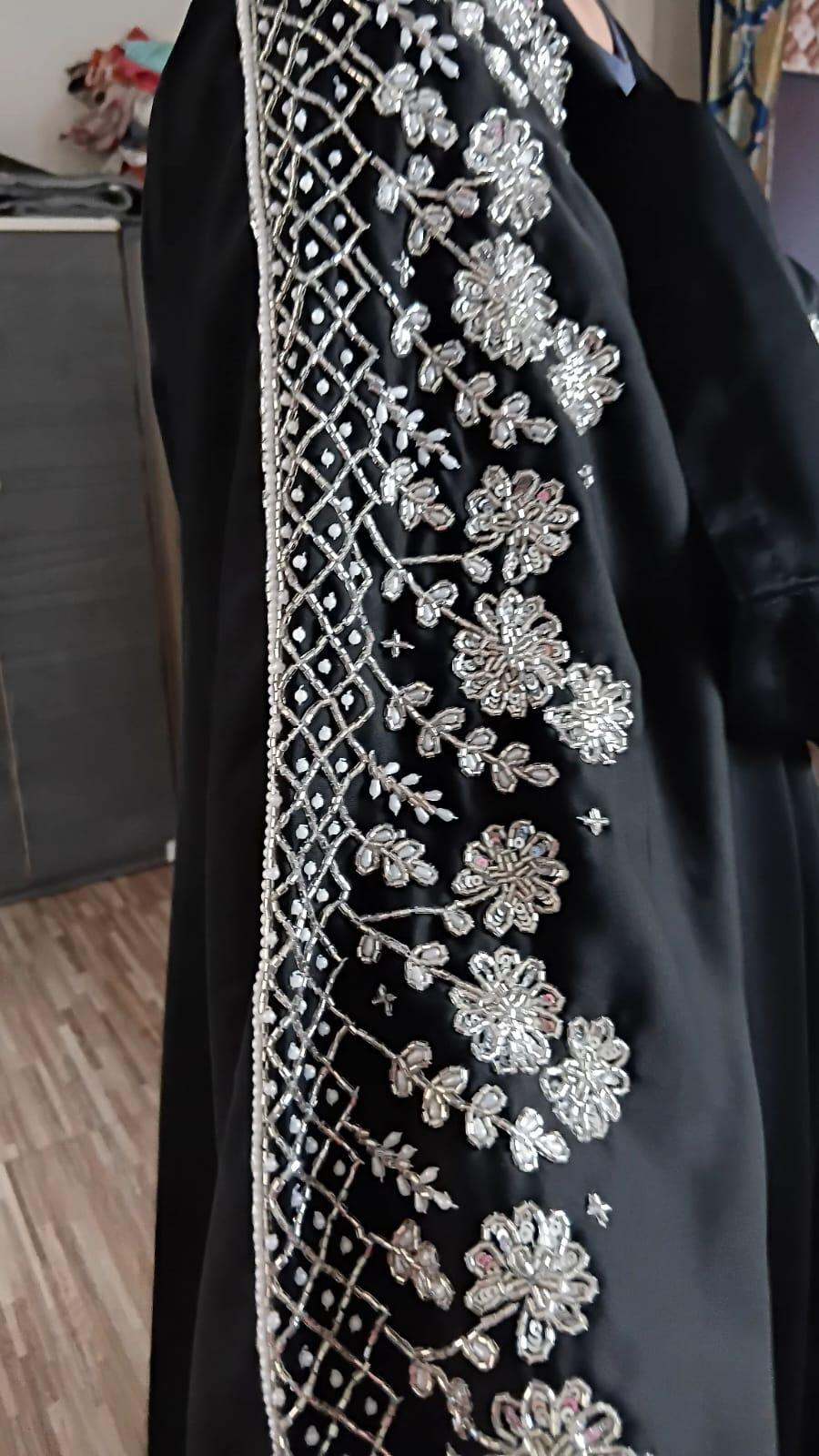 nasra Tabassum review photo