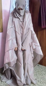 Khadija Omar review photo