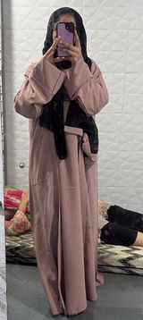 Laiba Zahid review photo