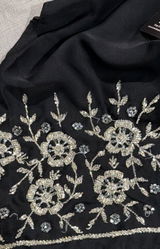Noor Fatima review photo