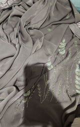 Maham Zahid review photo