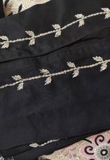 Areeba Javed review photo