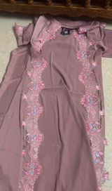 Rida Usmani review photo