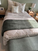 Imogene review photo