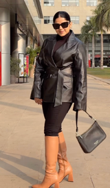 Shruti review photo
