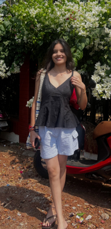 priyanka review photo