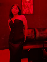 karishma review photo