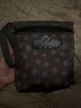Yours T. review photo
