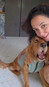 Nauheed Cyrusi review photo