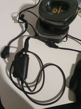 M. review photo