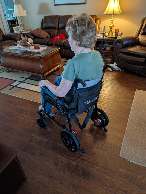 Q5 Carbon Fiber – Ultra Lightweight Wheelchair｜Paiseec