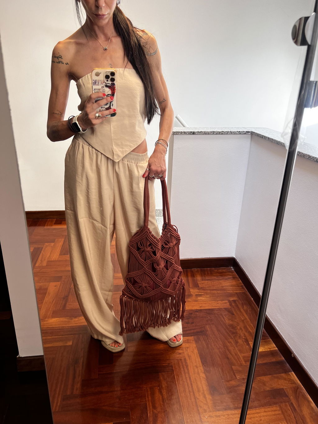 Set Top a Triangolo e Pantalone Beige