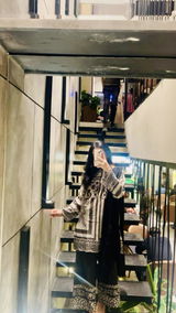 Rabiya Shaheer review photo