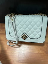 Camelia review photo