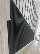Simon Desbrow review photo