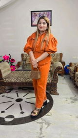 Avneet Kaur review photo