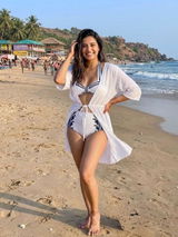 Charmi Doshi review photo